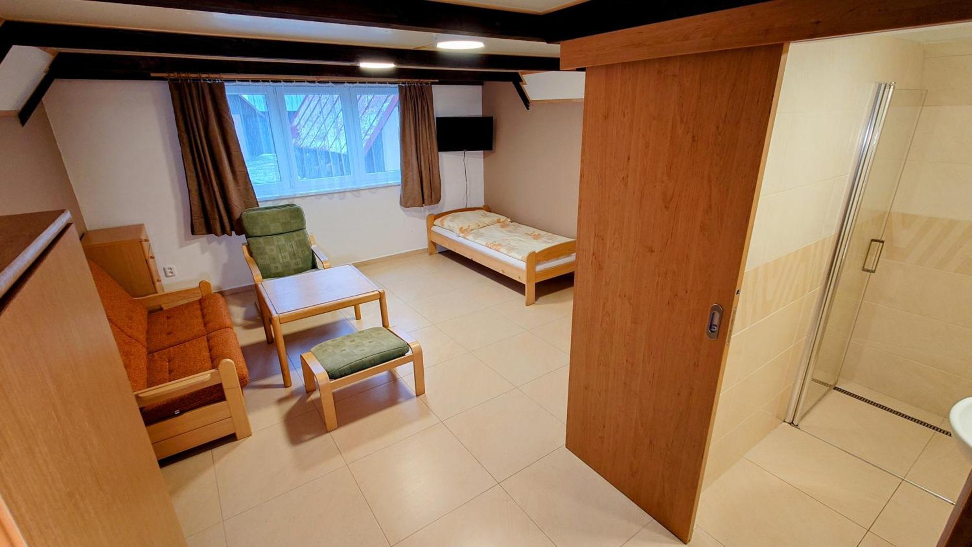 Raj Sportovni A Rekreacni Resort Branzez Knezmost Экстерьер фото