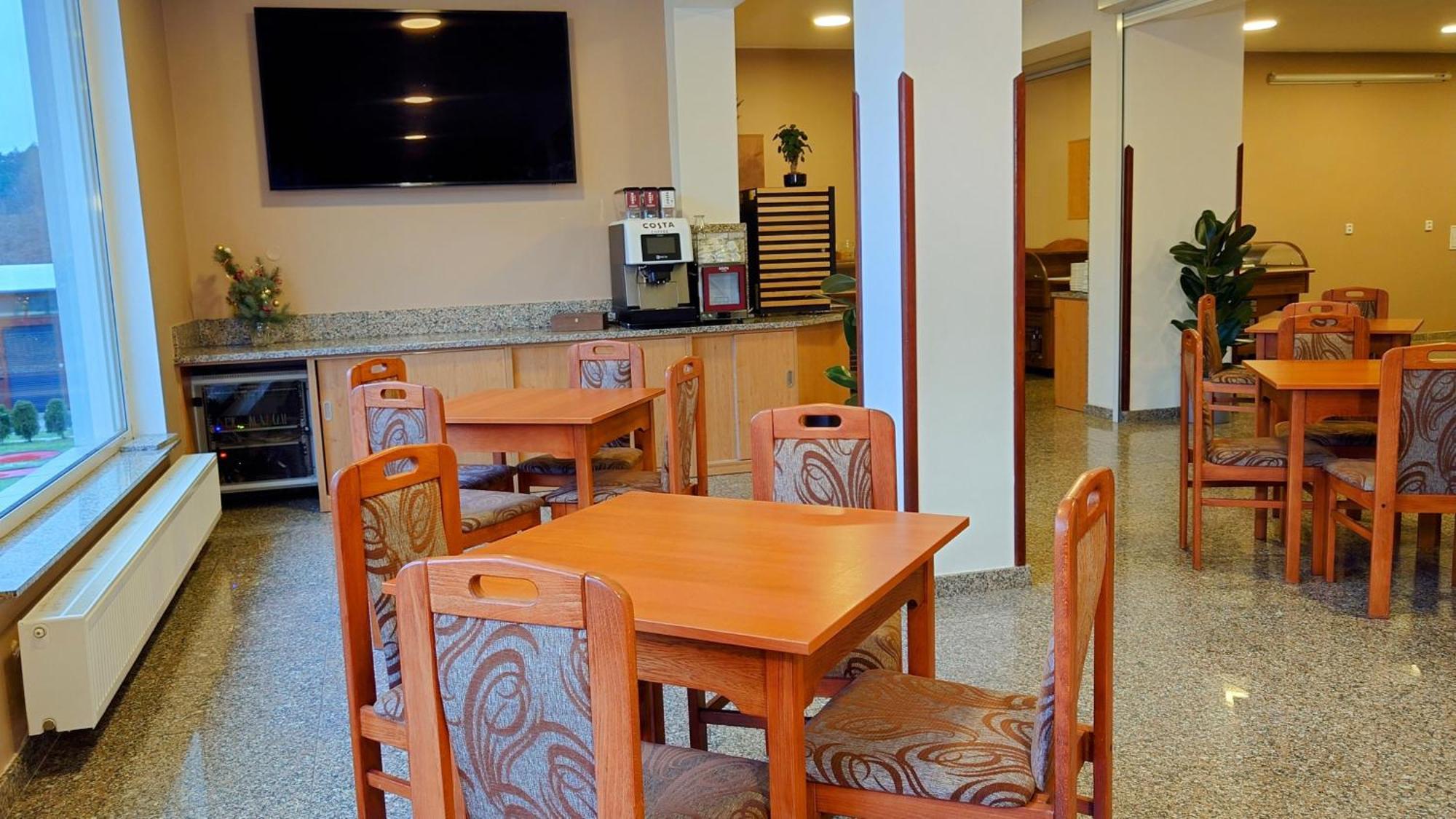 Raj Sportovni A Rekreacni Resort Branzez Knezmost Экстерьер фото
