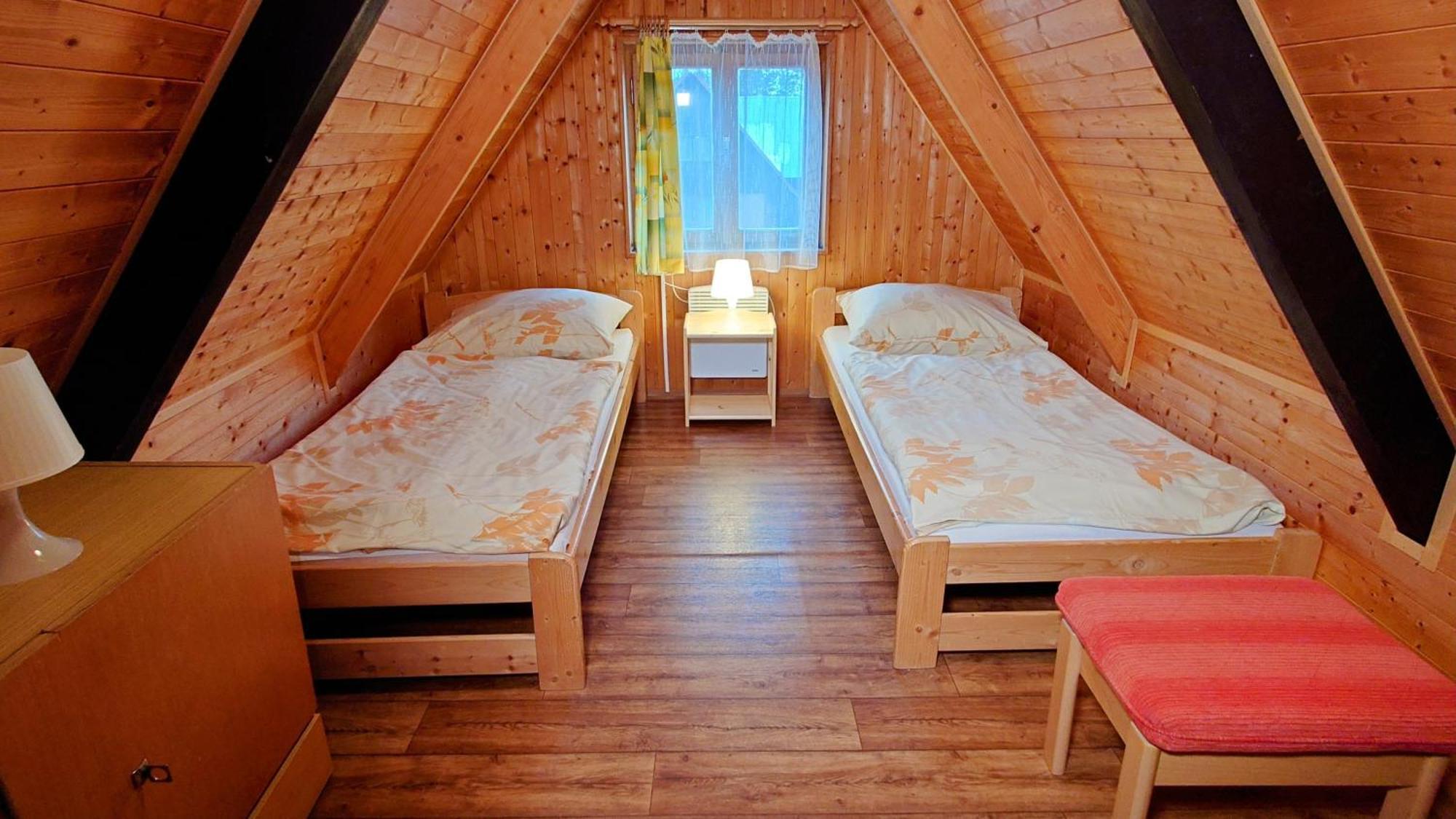 Raj Sportovni A Rekreacni Resort Branzez Knezmost Экстерьер фото
