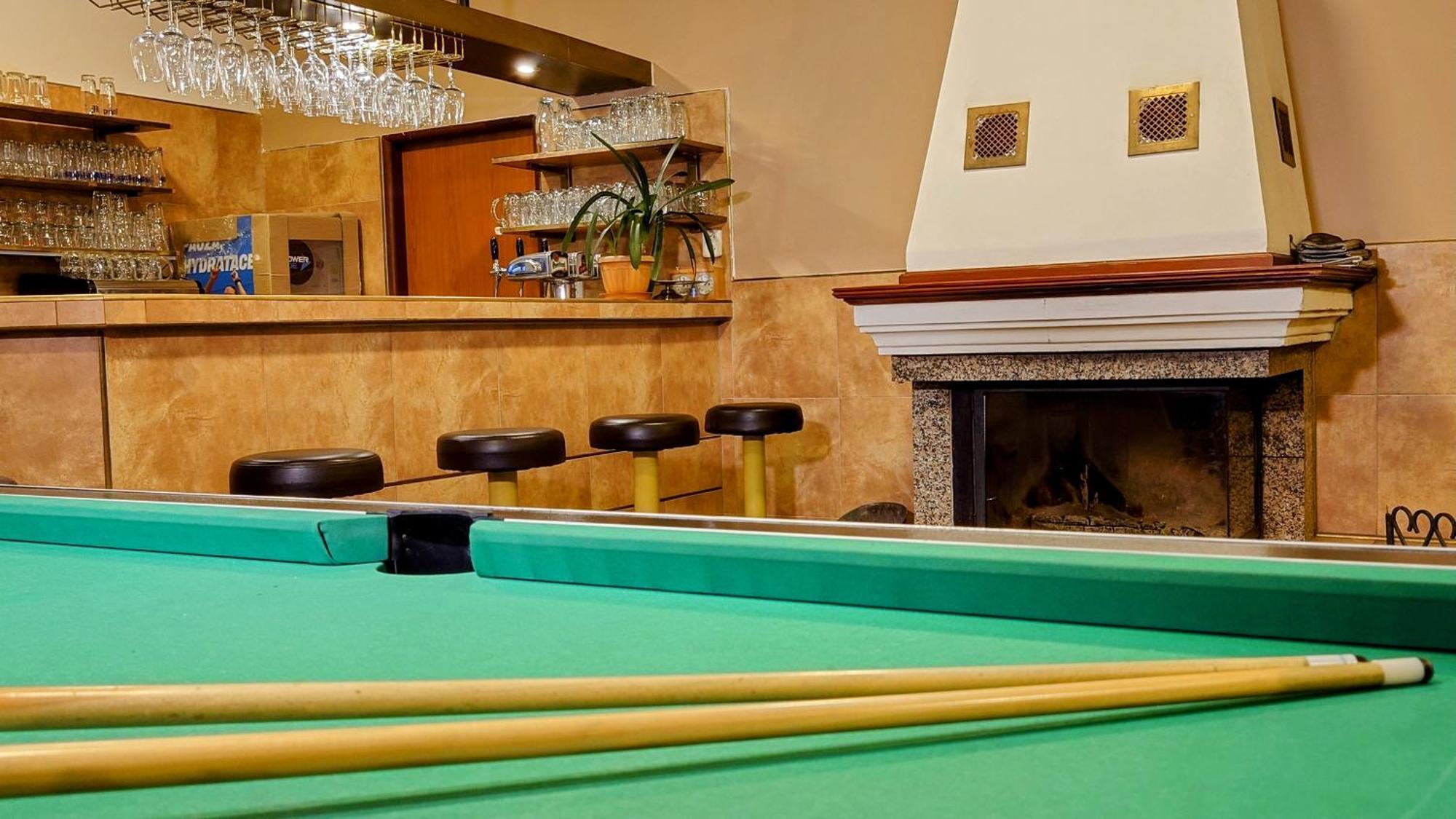 Raj Sportovni A Rekreacni Resort Branzez Knezmost Экстерьер фото